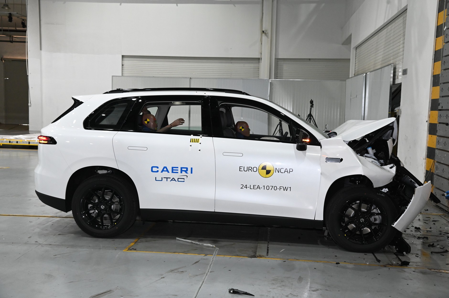 Leapmotor C10