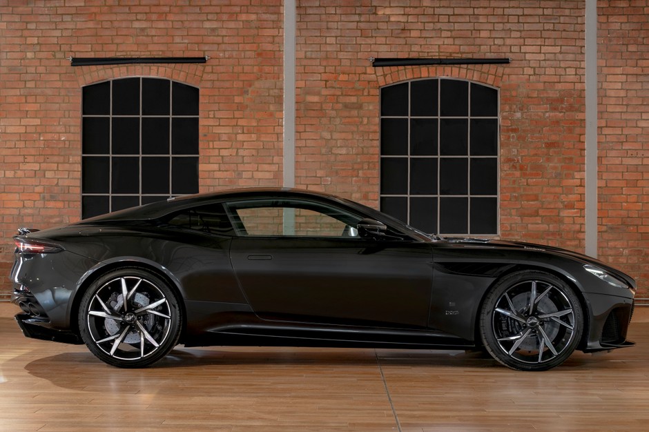 Aston Martin na aukcji z okazji 60-lecia Jamesa Bonda