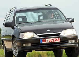 Opel Omega A Caravan: przyjazny transportowiec