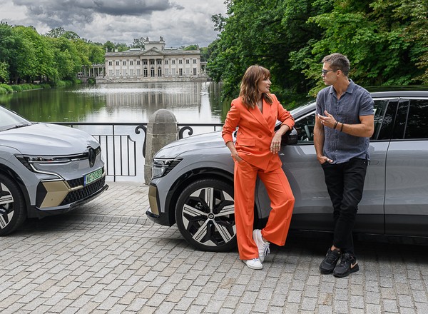 Anna Dereszowska i Maciej Zakościelny będą jeździć nowym Renault Megane E-Tech