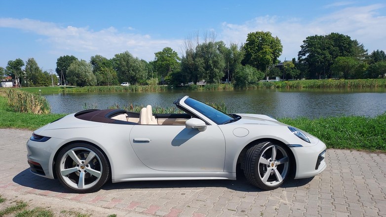 Porsche 911 Carrera S Cabriolet