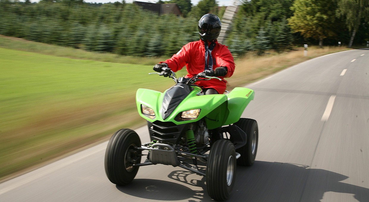 Oferuje inwestycję w quady pod wynajem. Firmie grozi kara od UOKiK