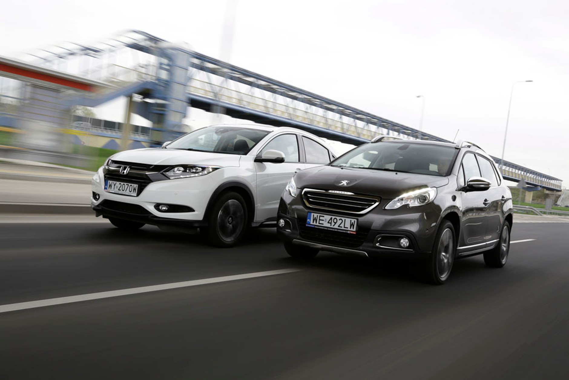 Honda HR-V kontra Peugeot 2008 - praktyczne i stylowe miejskie crossovery