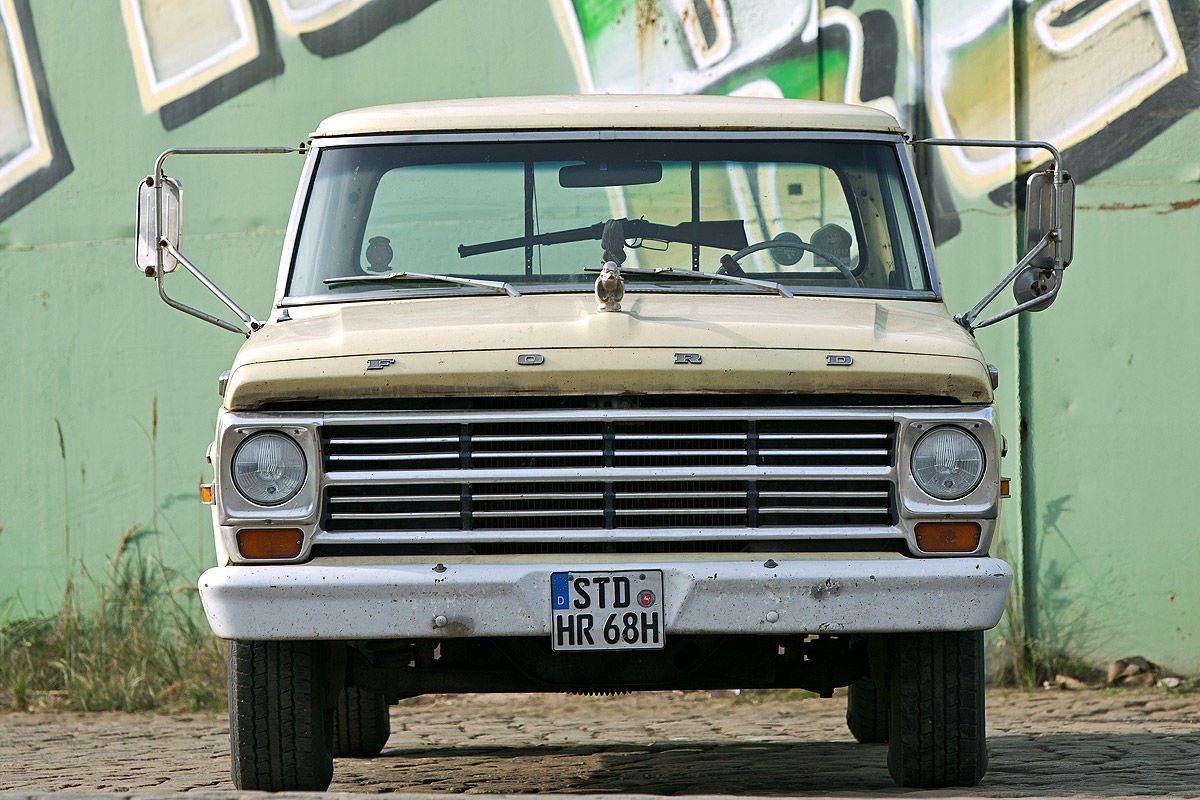 Ford F-250