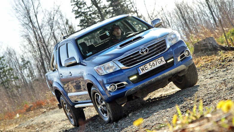 Adam Małysz testuje Toyotę Hilux
