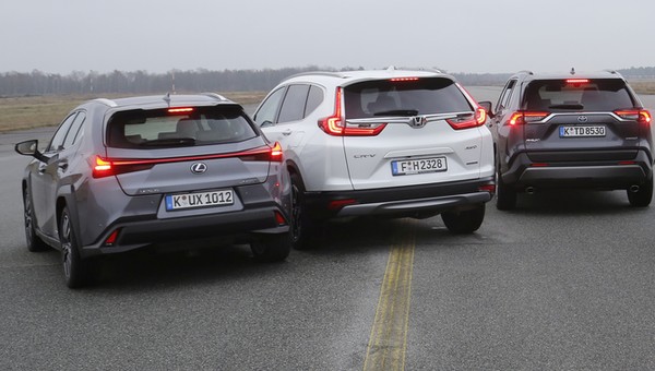 Toyota RAV4 kontra Lexus UX i Honda CR-V – trzy pomysły na hybrydowego SUV-a
