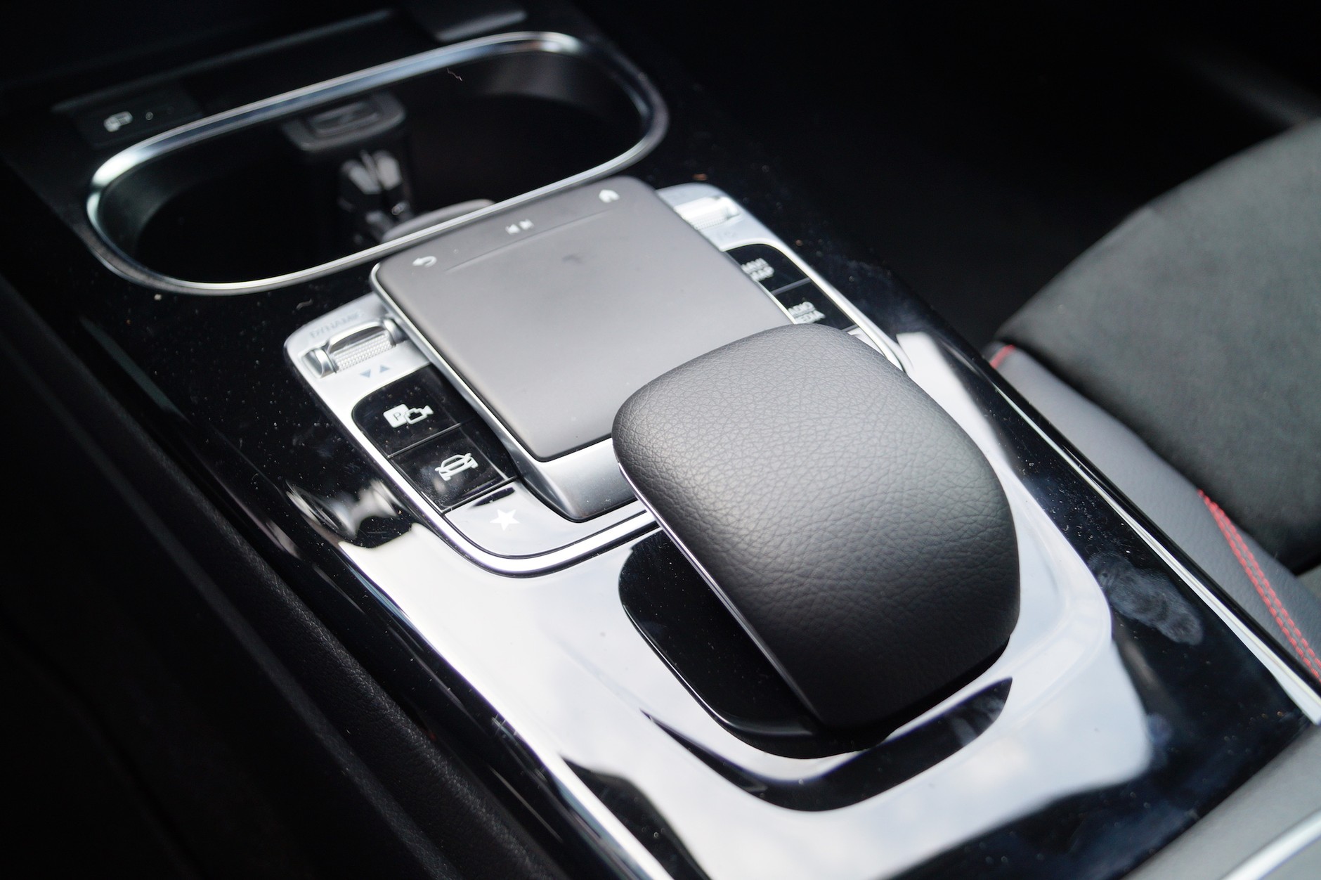 Mercedes A180d Limuzyna