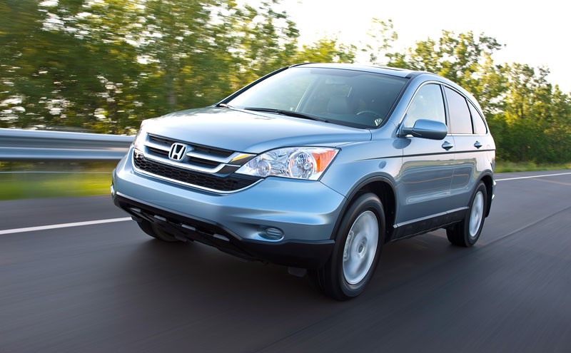 Honda CR-V: Modernizace vzhledu a nový motor 2.2 i-DTEC se samočinnou převodovkou