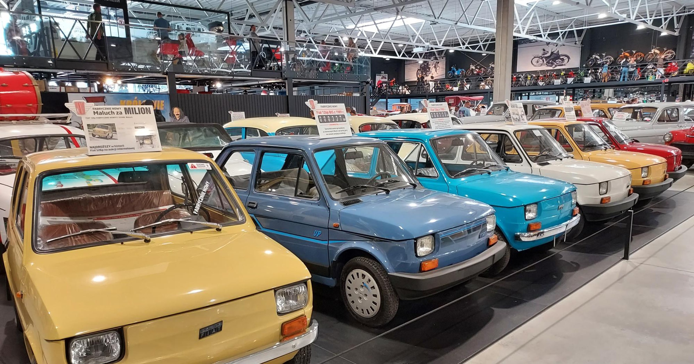 Maluchy w Muzeum Vena w Oławie