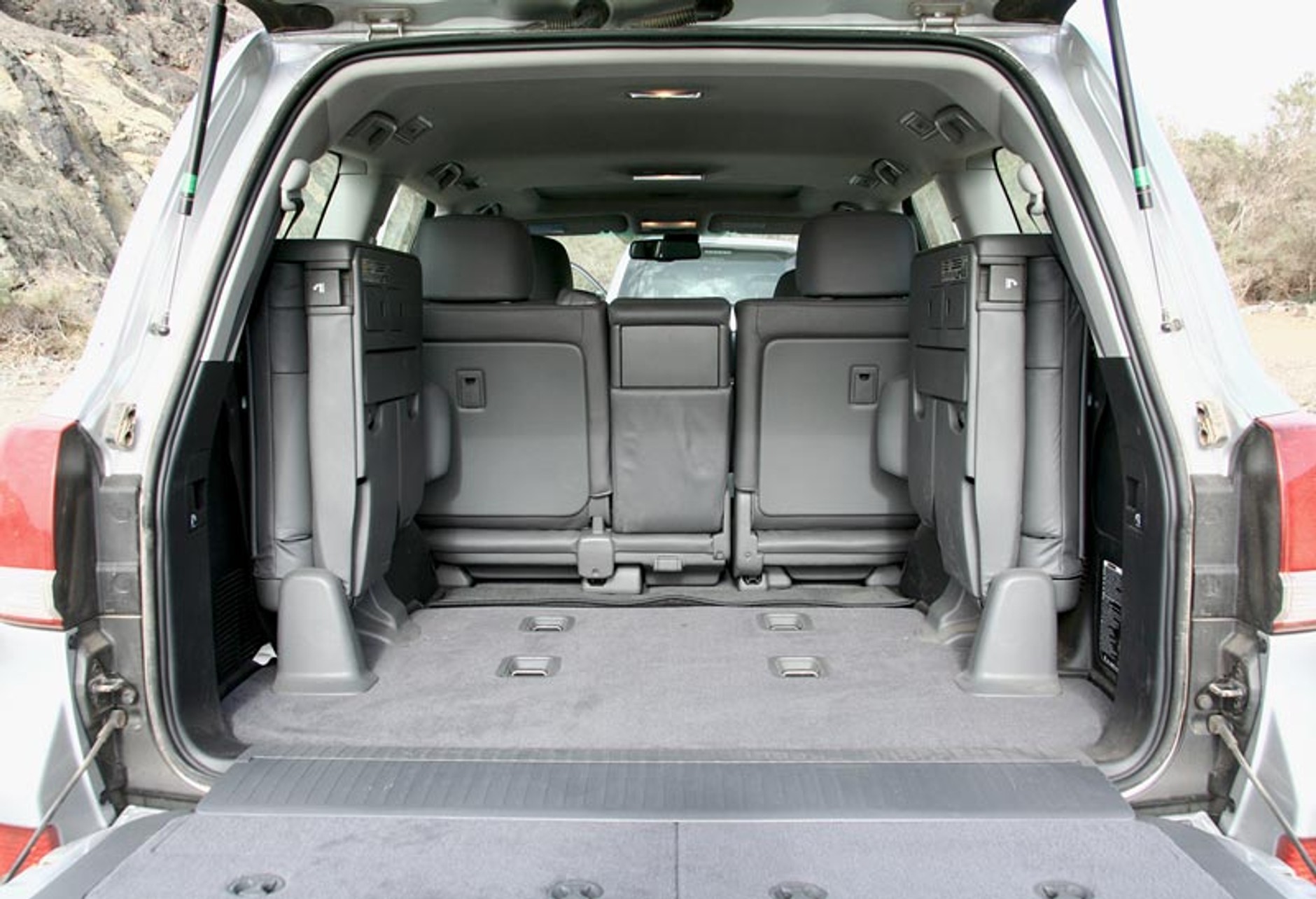 Toyota Land Cruiser V8: pierwsze wrażenia