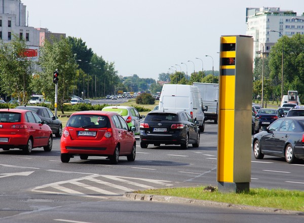 Miasta chcą odzyskać fotoradary. Rafał Trzaskowski pracuje nad nową ustawą