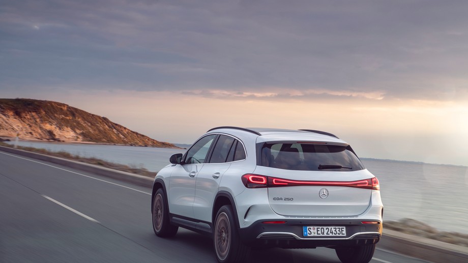 Mercedes-EQ EQA