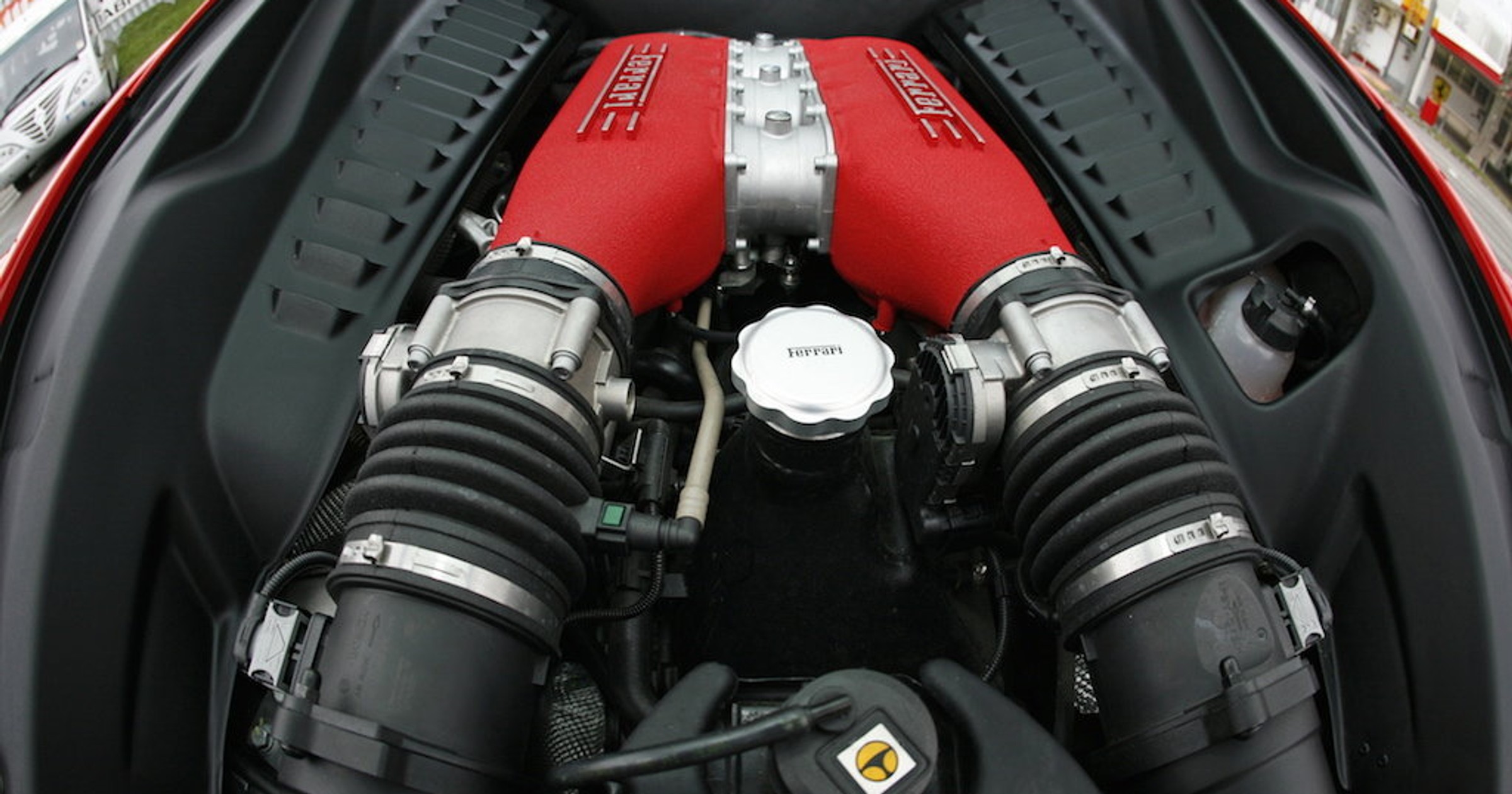 Silnik Ferrari V8 4,5 litra