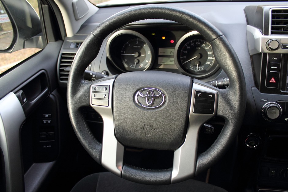 Toyota Land Cruiser 150