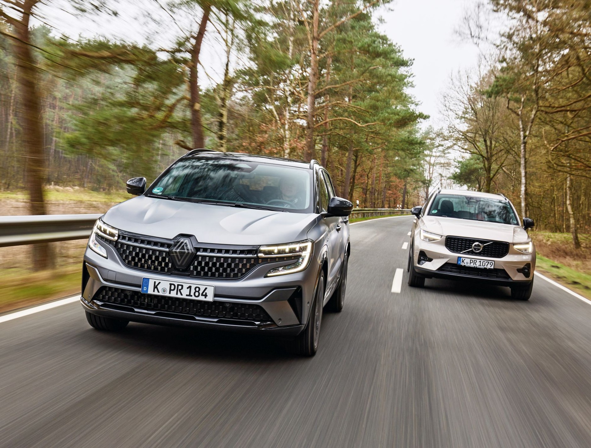 Renault Austral kontra Volvo XC40