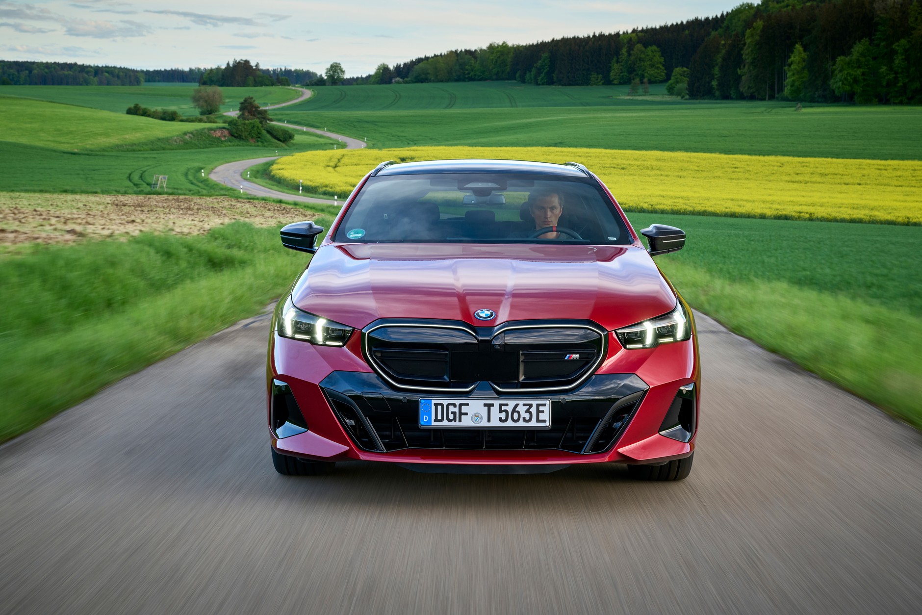 BMW i5 M60 xDrive Touring (2024)