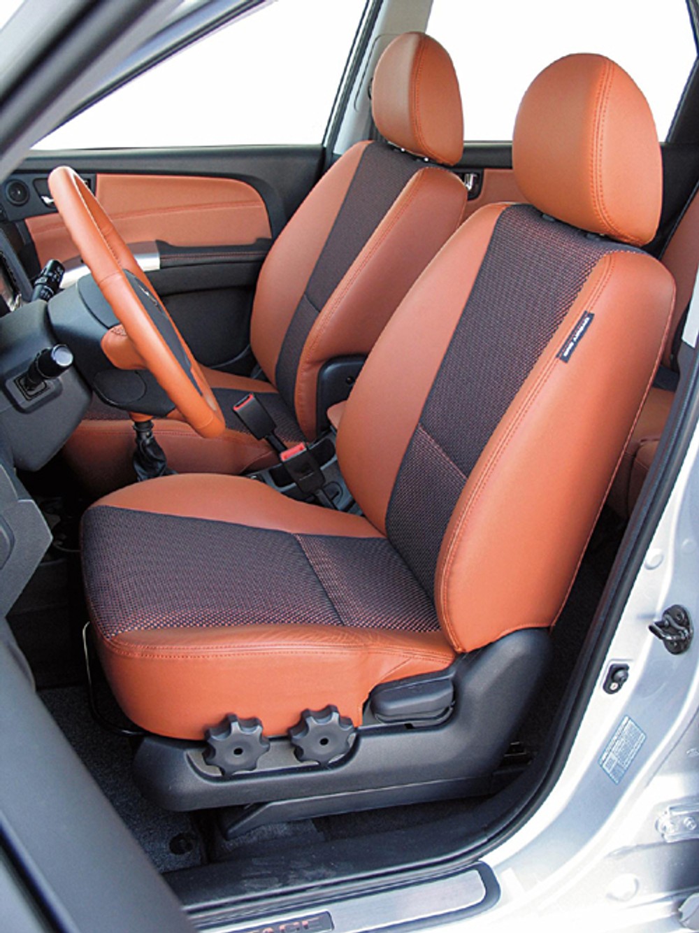 Toyota RAV4, Nissan X-Trail, Kia Sportage, Suzuki Grand Vitara - Terenówki niezupełnie terenowe