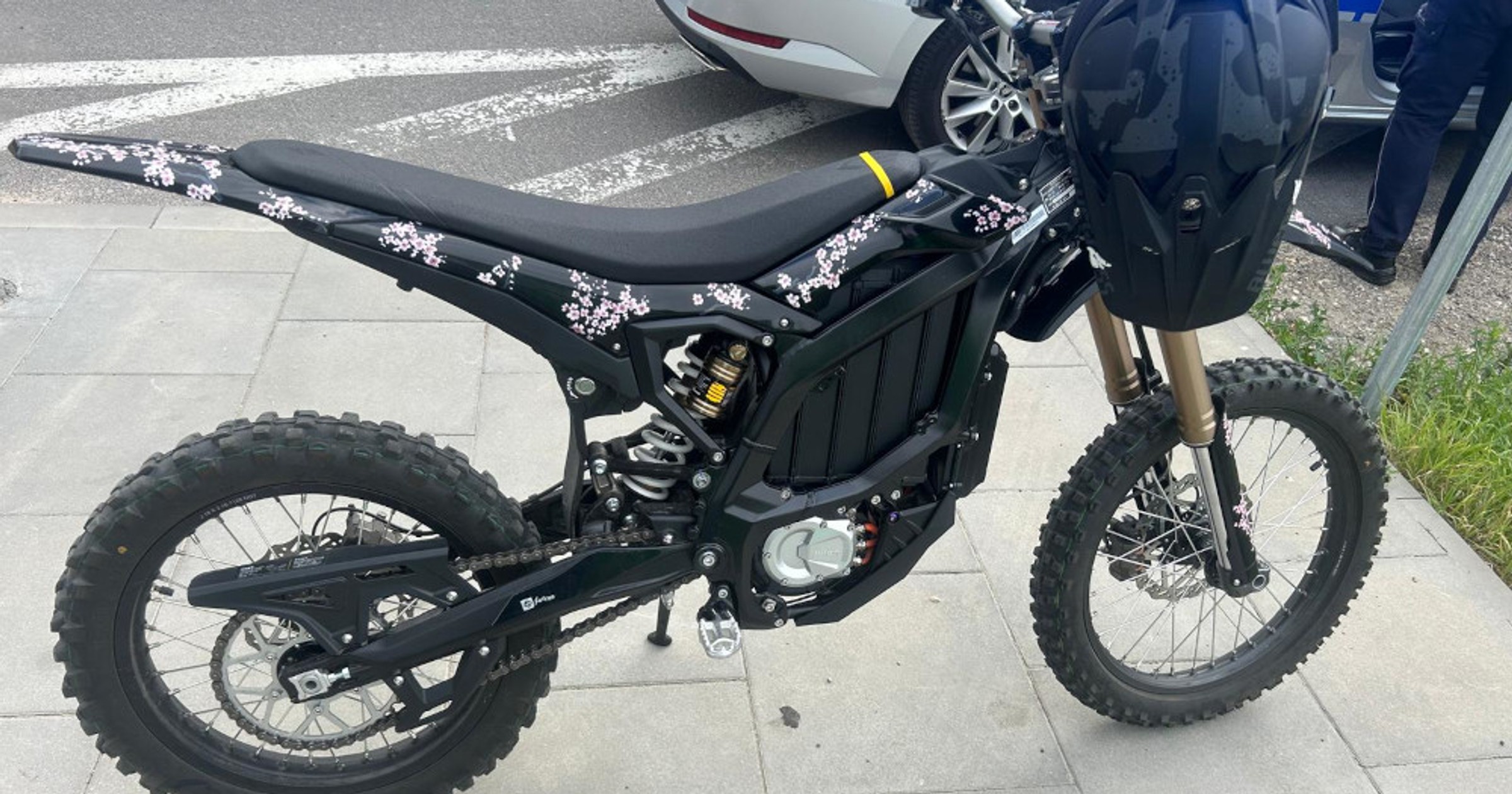 Nowa moda: elektryczny motocykl bez rejestracji Policja coraz częściej interweniuje