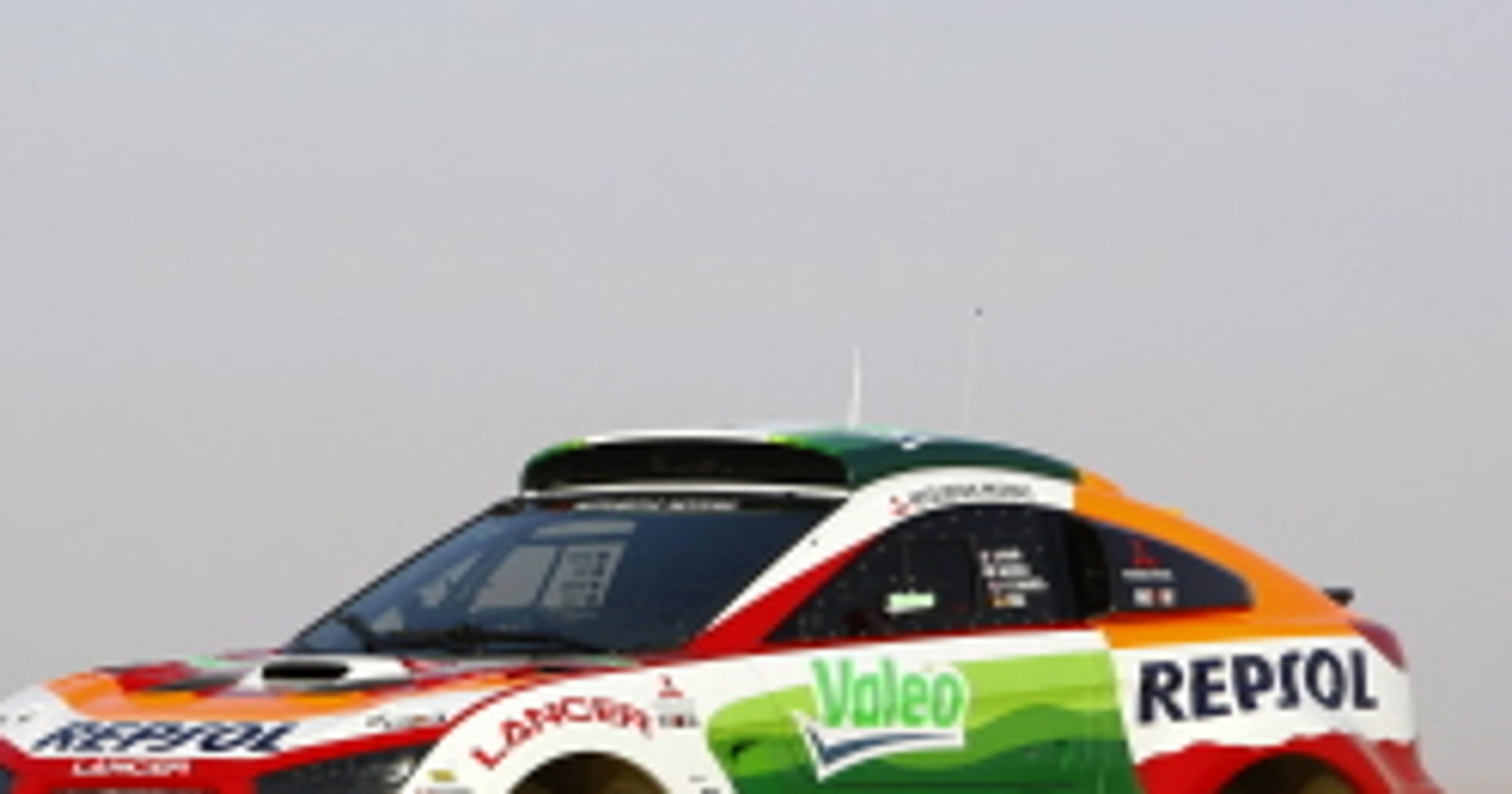 Mitsubishi: cztery samochody Racing Lancer w rajdzie Dakar