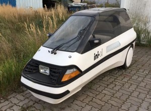 Tymi autami zdziwisz nie tylko sąsiadów – przegląd najbardziej nietypowych ofert z ogłoszeń