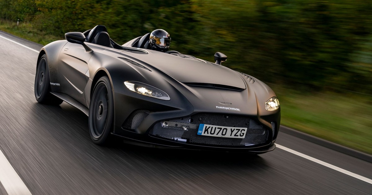Aston Martin V12 Speedster