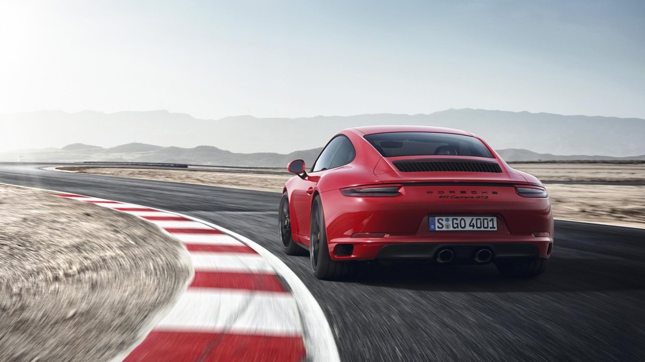 Porsche 911 Carrera GTS