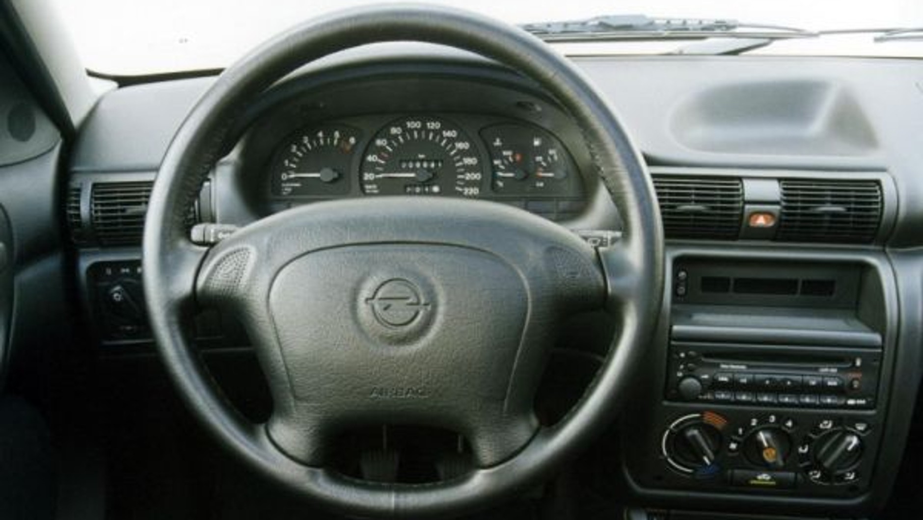 Opel Astra I