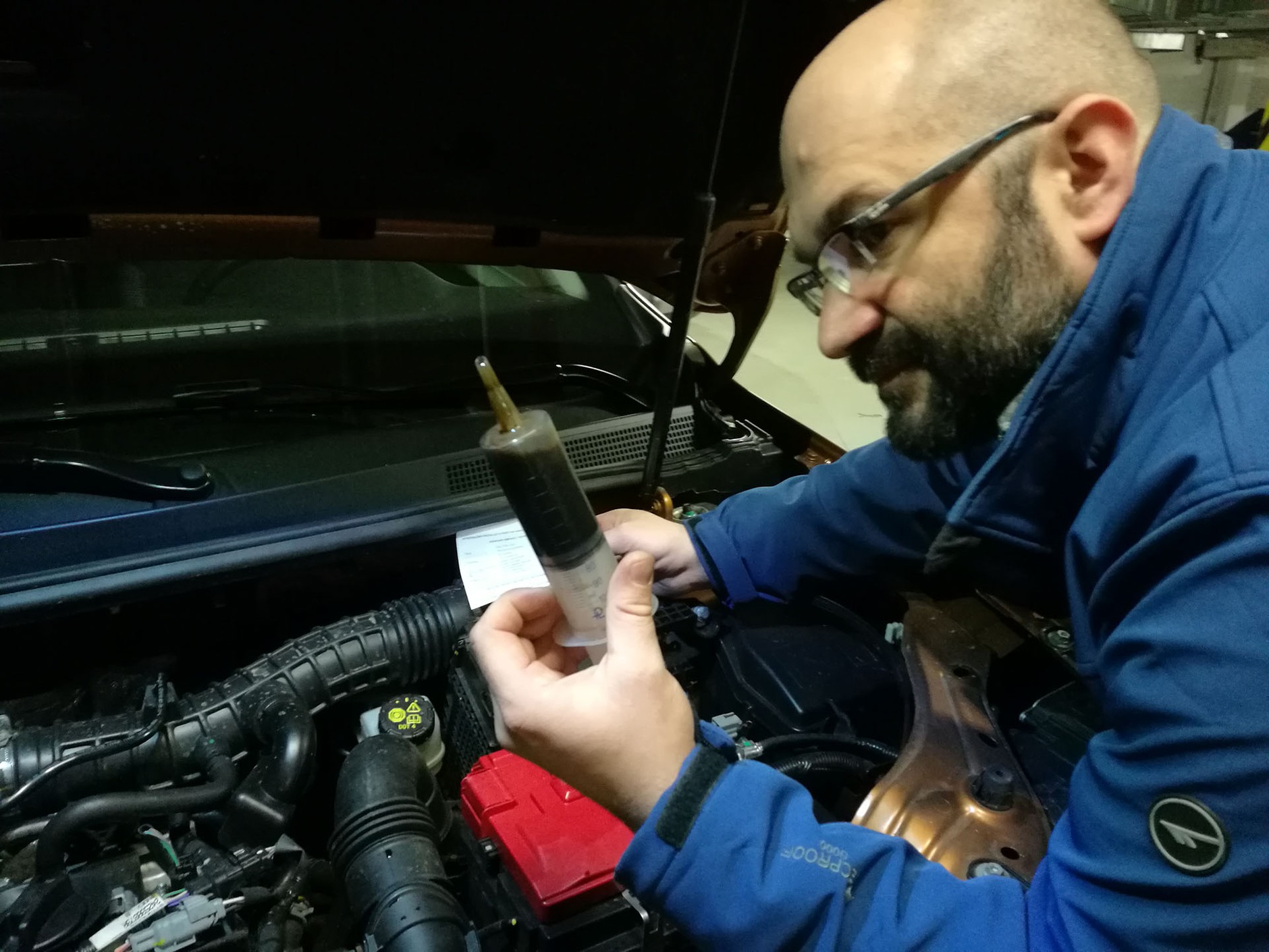 Tester jakości oleju: wróżby andrzejkowe?