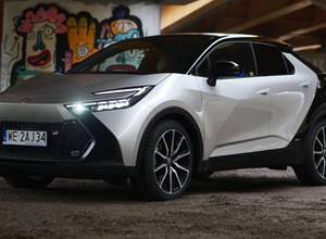 Nowa Toyota C-HR: poznasz ją (nie tylko) po klamkach