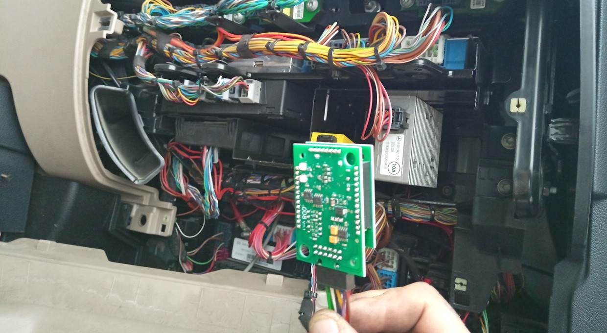 Wchodzi nowe prawo. Od 2026 r. więzienie za taki wyłącznik. Do tego będą eskortować do serwisu