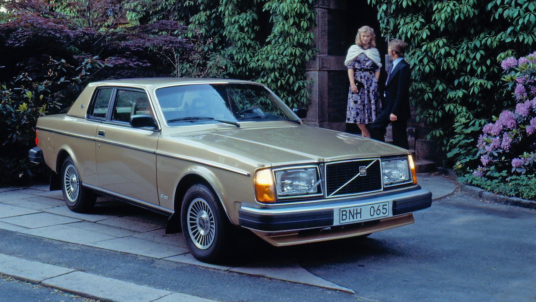 Volvo 262C (1977-1981)