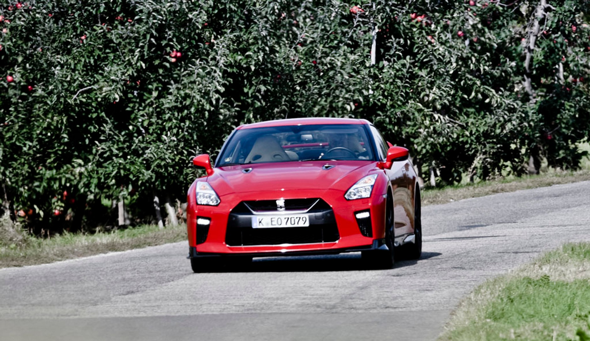 Nissan GT-R - im szybciej tym lepiej