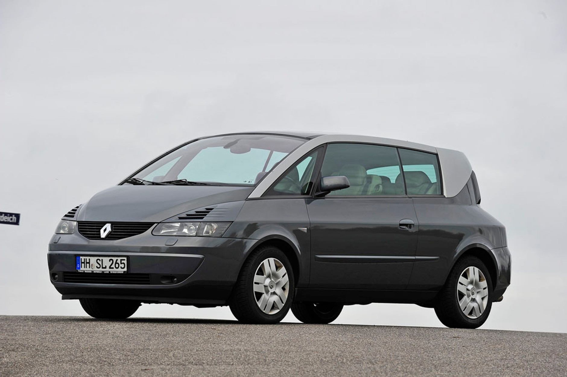 Renault Avantime - oryginał pod każdym względem