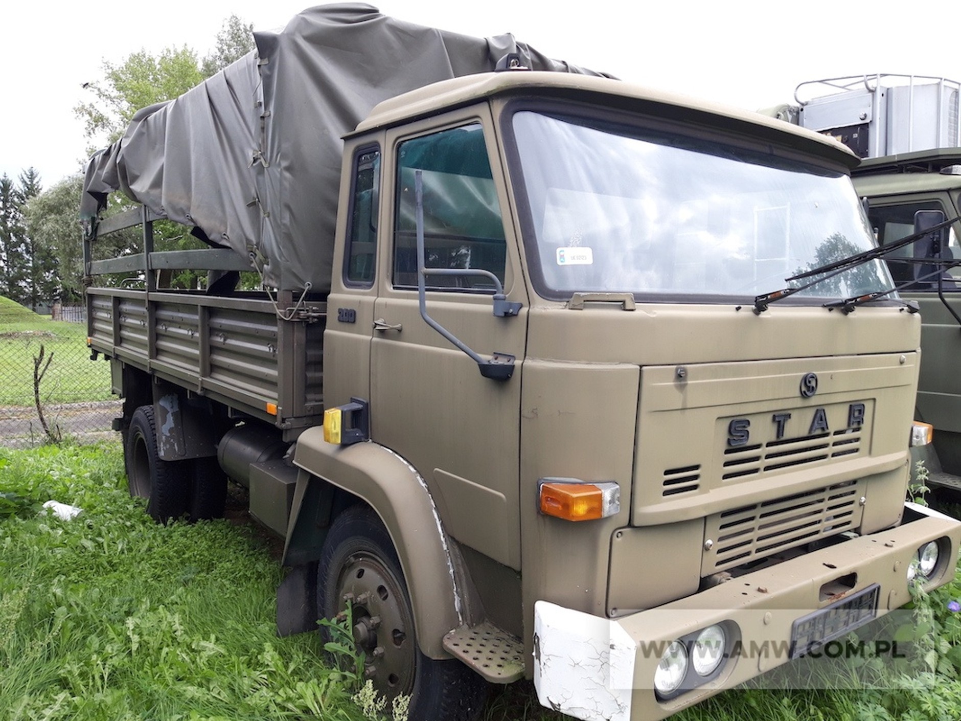 Samochód ogólnego przeznaczenia Star 200: 1987 r.; 7 tys. zł