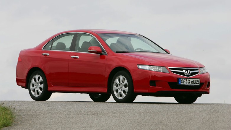 Sprawdzamy klasę średnią z benzyniakami 2.0 - zakup małego ryzyka