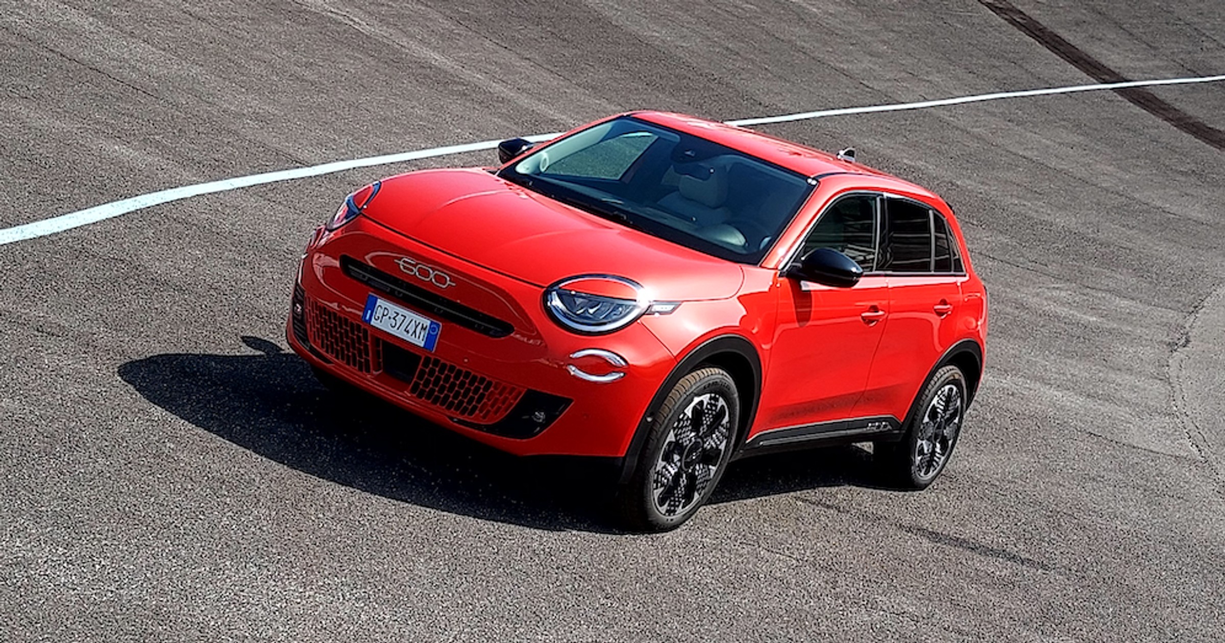 Fiat 600 to drugi SUV z fabryki w Tychach. Jest tańszy od Jeepa Avengera