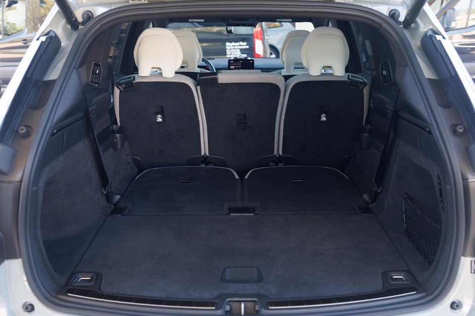Volvo EX90