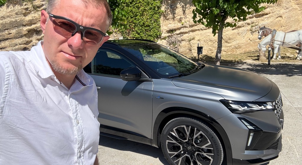 Jeździłem nowym Renault Australem. W sumie to jestem pod wrażeniem