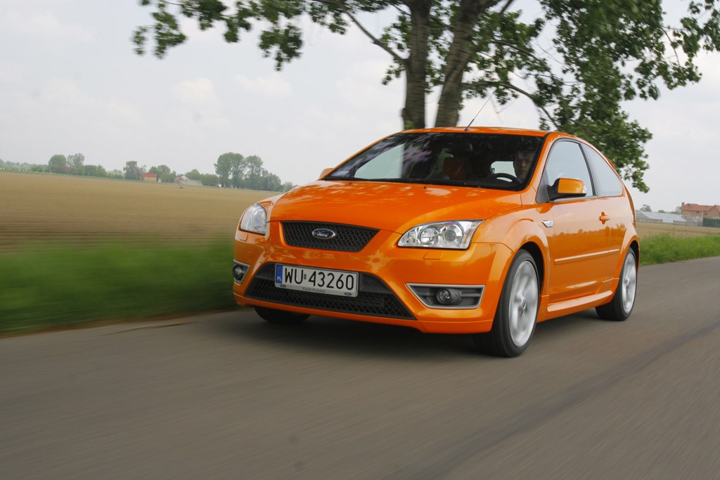 Opel Vectra GTS 2.8 V6 Turbo kontra Ford Focus ST: druga strona mocy