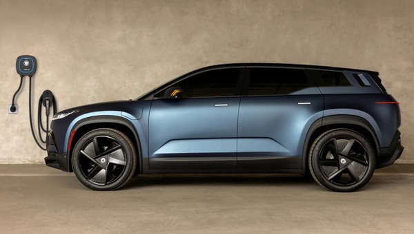 Fisker, producent samochodów elektrycznych, złożył wniosek o ochronę przed bankructwem. Ale firma nadal sprzedaje auta