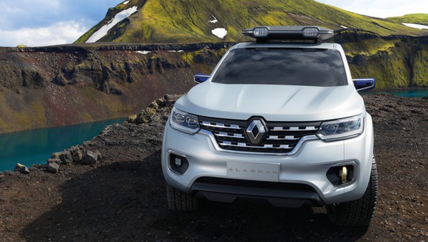 Frankfurt 2015: Renault Alascan zapowiedzią serii