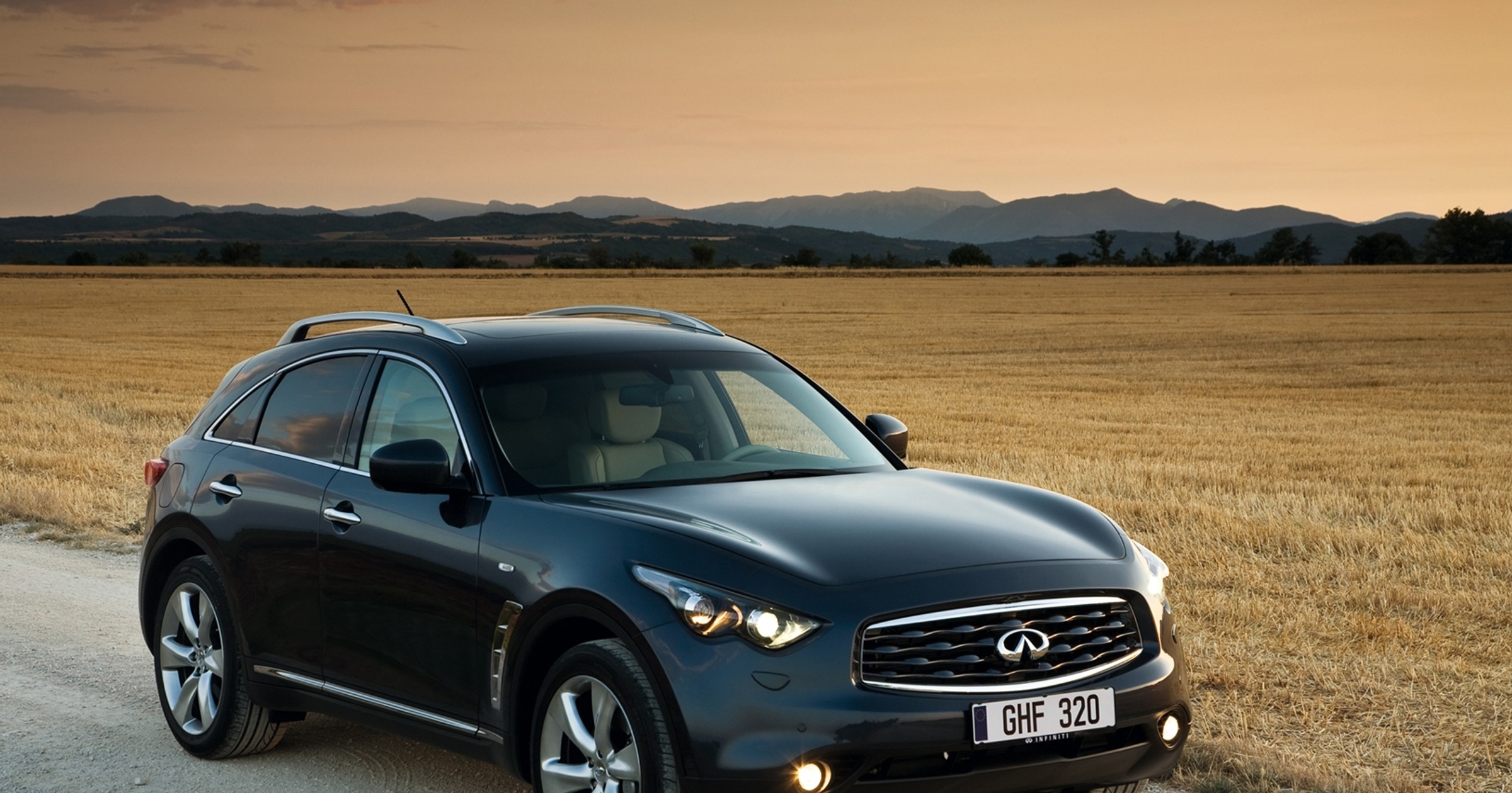 Infiniti FX