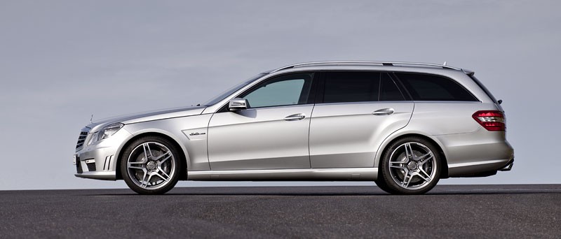 IAA Frankfurt 2009: Mercedes-Benz E 63 AMG T – pierwsze wrażenia, fotogaleria