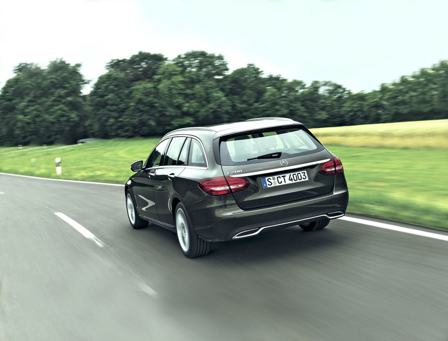 Test Mercedesa Klasy C: dużo luksusu w kombi