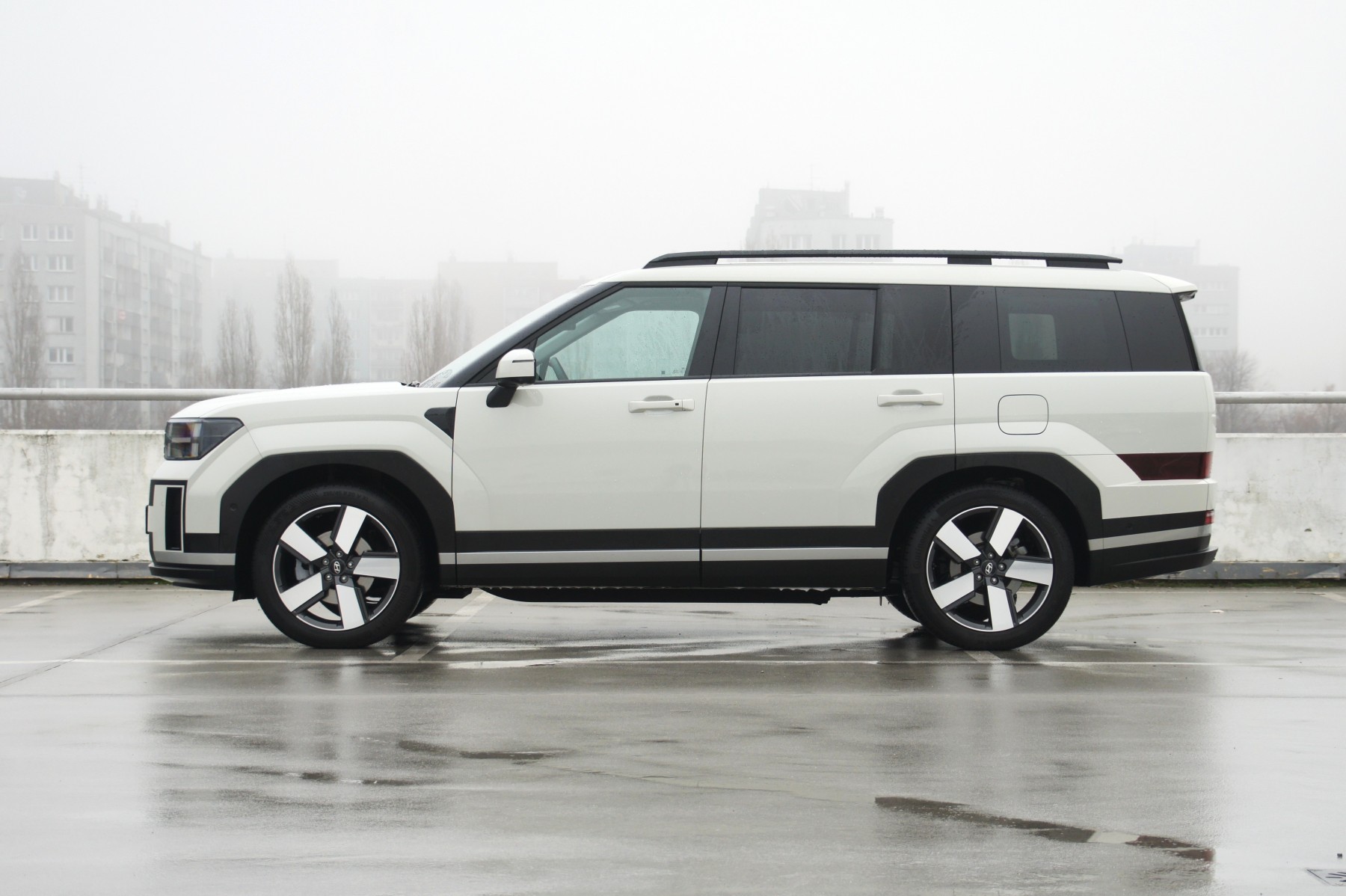 Hyundai Santa Fe Hybrid