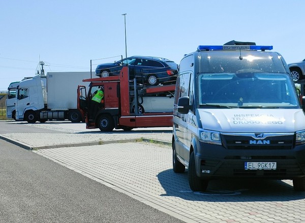 Inspektorzy ITD z łatwością ich wyłapali. To nie były transporty, które nie mogły zaczekać