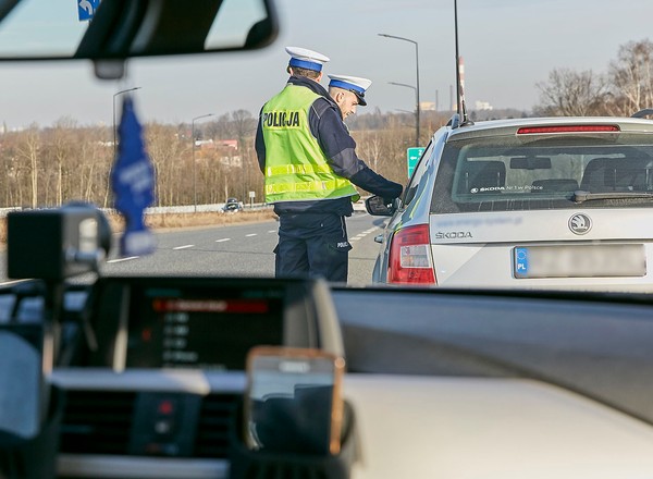 Właściciele starszych aut dostali nowy przywilej. Unia Europejska zmieniła przepisy