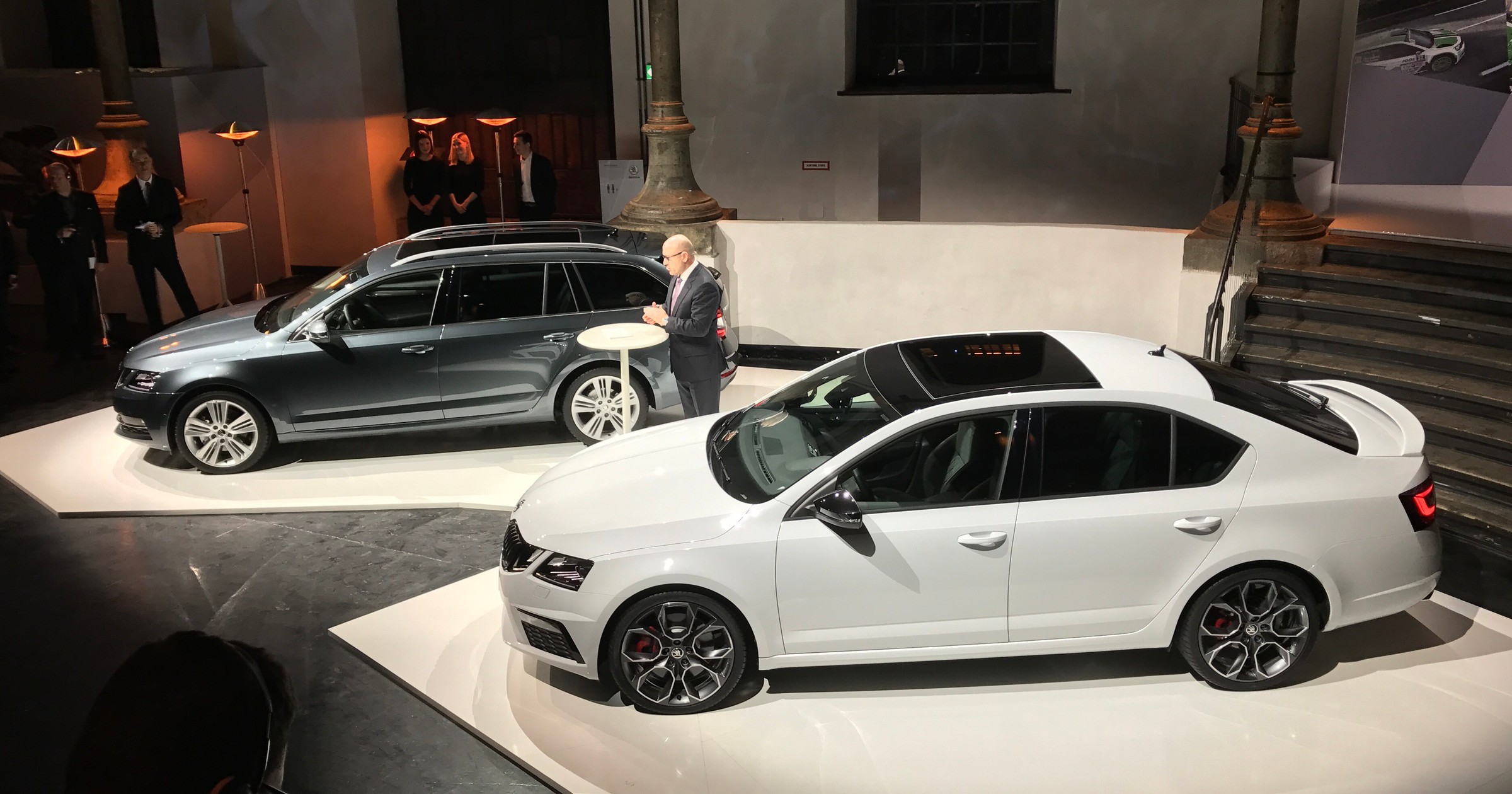 Skoda na początek pokazała wersję RS oraz kombi. Na odmianę SCOUT trzeba poczekać - SKoda Octavia III FL