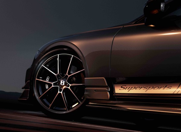 Oto nowy Bentley SuperSports. Ma spalinową V-ósemkę i napęd na tył. I tylko dwa miejsca