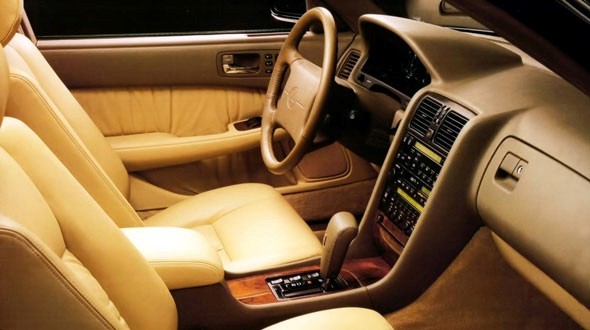Lexus LS 400 (pierwsza generacja; 1989-1994)